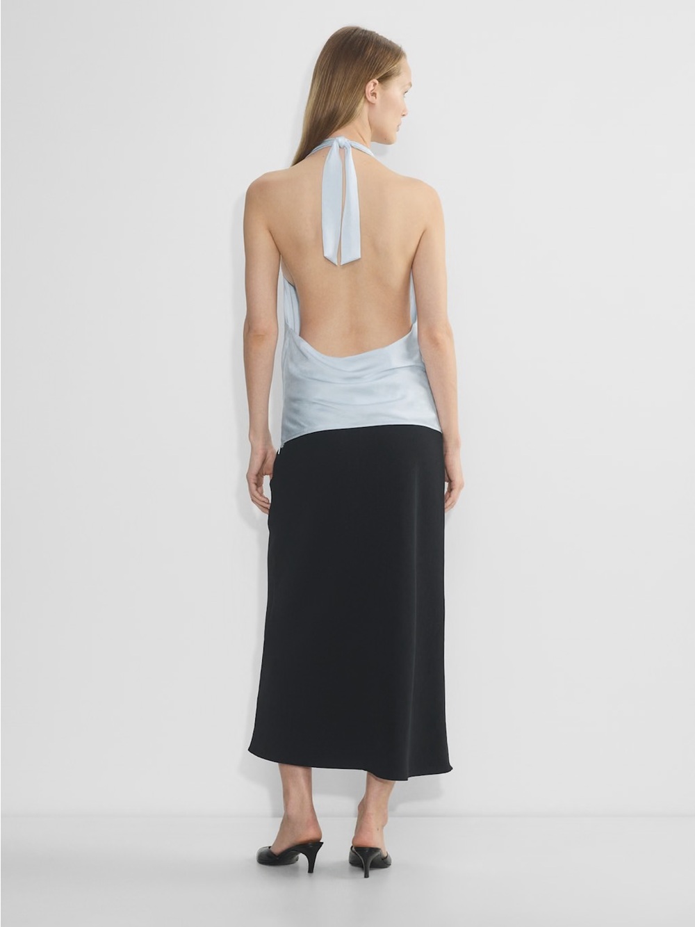 NWT Aritzia Wilfred āMartini Satin Halter Topā - Picture 4 of 15